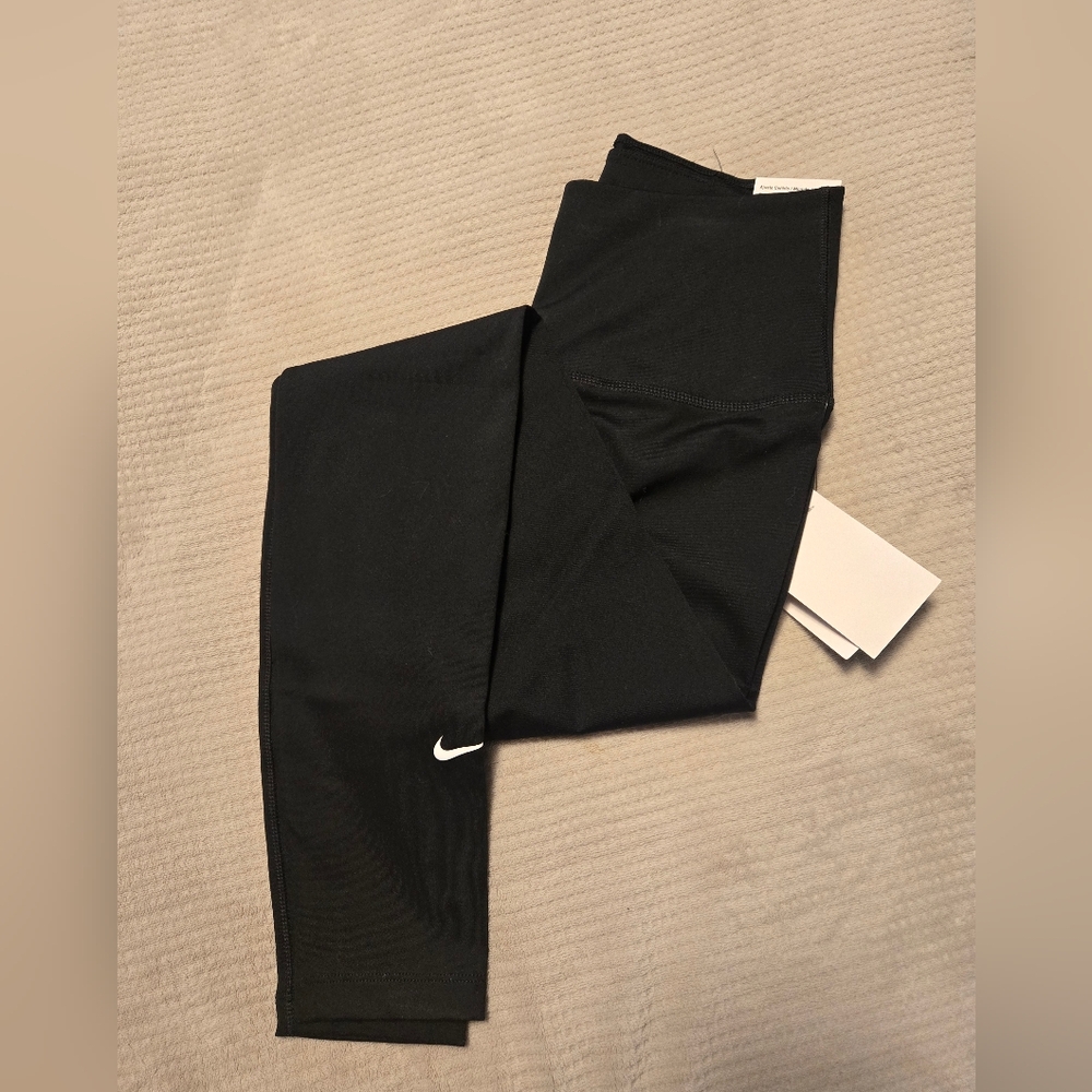 Black Nike Leggings